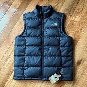 North Face NWT Black Mens Large Puffer Vest